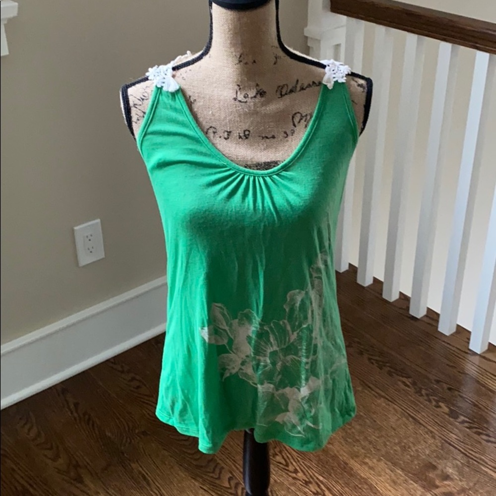 Charlotte Russe Tank with fun back Medium